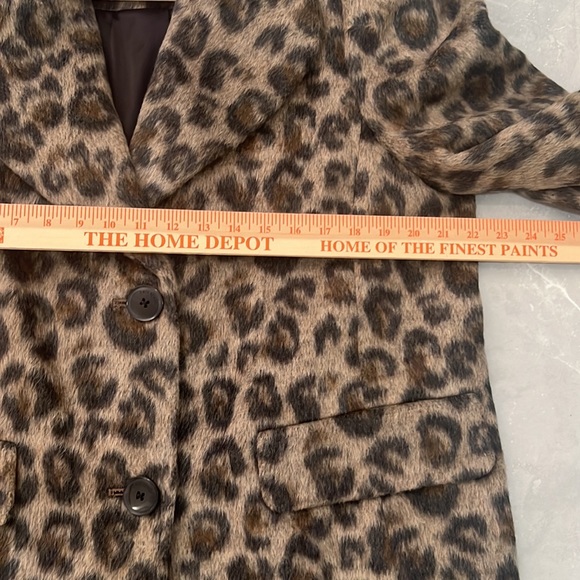 Leopard Print Wool Blend Coat
Camel Leopard Coat by kate spade New York - Picture 8 of 10
